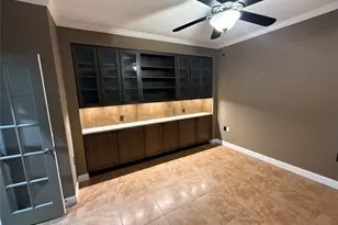 8746 Rippling Water Dr, Sugar Land, TX 77479 - Photo 19