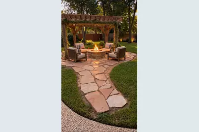 8746 Rippling Water Drive, Sugar Land, TX 77479 - Photo 3