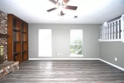 379 Richvale Lane, Houston, TX 77598 - Photo 11