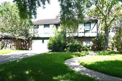 379 Richvale Lane, Houston, TX 77598 - Photo 3