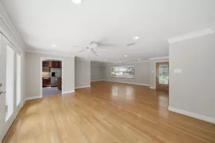 4505 Stillbrooke Dr, Houston, TX 77035 - Photo 7