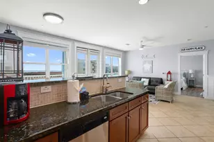 26421 Cat Tail Dr, Galveston, TX 77554 - Photo 11