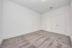 7502 Carver Rd, Houston, TX 77088 - Photo 37