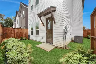 7502 Carver Rd, Houston, TX 77088 - Photo 43