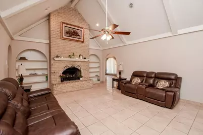 5627 Spindle Drive, Houston, TX 77086 - Photo 7