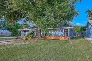 10434 Envoy St, Houston, TX 77016 - Photo 5