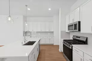 237 Draper Shadows Dr, Willis, TX 77378 - Photo 11