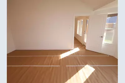 237 Draper Shadows Drive, Willis, TX 77378 - Photo 5