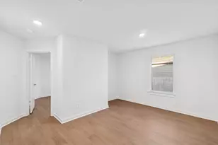 237 Draper Shadows Dr, Willis, TX 77378 - Photo 23