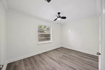 6410 Hartwick Road, Houston, TX 77016 - Photo 13