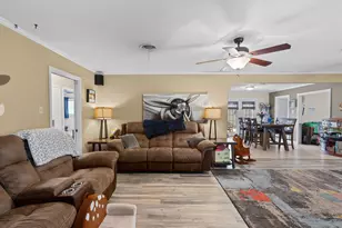 2013 18th Ave N, Texas City, TX 77590 - Photo 5