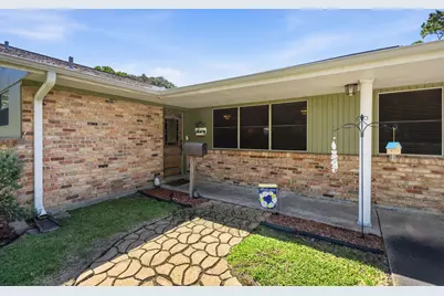 2013 18th Avenue N, Texas City, TX 77590 - Photo 3
