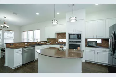 10606 Steppinstone Court, Spring, TX 77379 - Photo 13