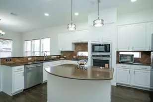 10606 Steppinstone Ct, Spring, TX 77379 - Photo 13