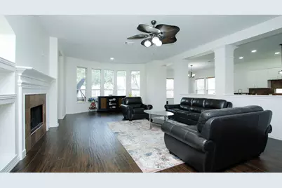 10606 Steppinstone Court, Spring, TX 77379 - Photo 9