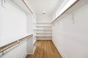1658 W Tidwell Rd, Houston, TX 77091 - Photo 13