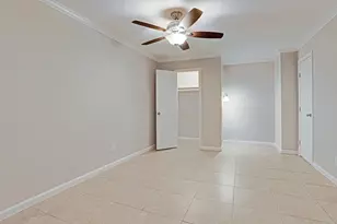 5151 Richmond Ave., Houston, TX 77056 - Photo 7