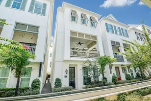 221 E 27th St, Houston, TX 77008 - Photo 1