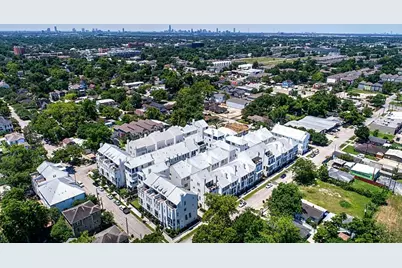221 E 27th Street, Houston, TX 77008 - Photo 23