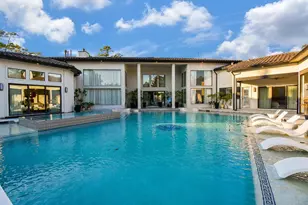 32 E Shady Ln, Houston, TX 77063 - Photo 5