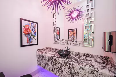 32 E Shady Lane, Houston, TX 77063 - Photo 41