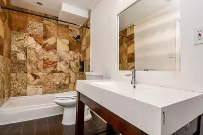 6000 Inwood Drive #1, Houston, TX 77057 - Photo 9