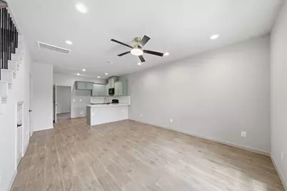 10214 Carmencita Way, Houston, TX 77075 - Photo 5