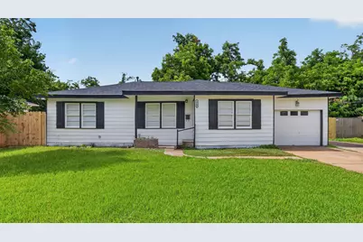 310 Nasturtium Street, Lake Jackson, TX 77566 - Photo 3
