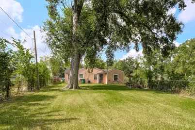 4325 Kay Circle, Houston, TX 77051 - Photo 13