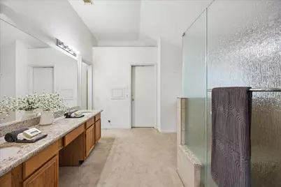 2726 N Larkspur Circle, Pearland, TX 77584 - Photo 17