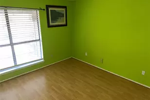 7950 N Stadium Dr, Houston, TX 77030 - Photo 5