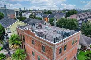 1607 E Bonner St, Houston, TX 77007 - Photo 5