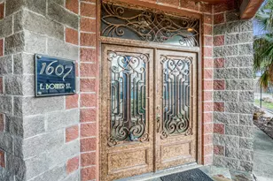 1607 E Bonner St, Houston, TX 77007 - Photo 9