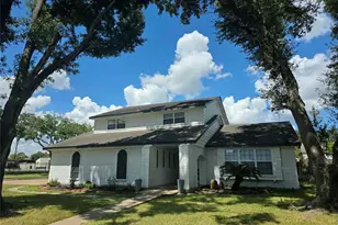 11946 Brighton Ln, Meadows Place, TX 77477 - Photo 1