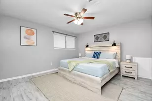 11946 Brighton Ln, Meadows Place, TX 77477 - Photo 19