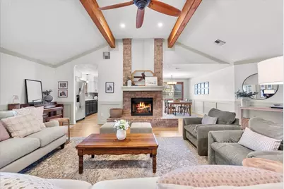 16806 Colony Bend Drive, Friendswood, TX 77546 - Photo 3