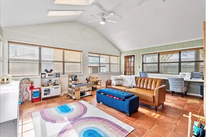 16806 Colony Bend Drive, Friendswood, TX 77546 - Photo 11