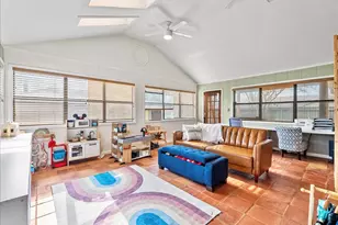 16806 Colony Bend Dr, Friendswood, TX 77546 - Photo 11