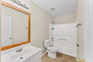 9231 Grove Haven Dr, Houston, TX 77083 - Photo 13