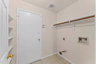 9231 Grove Haven Dr, Houston, TX 77083 - Photo 15