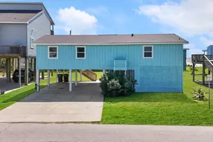 12917 John Reynolds Rd, Galveston, TX 77554 - Photo 25