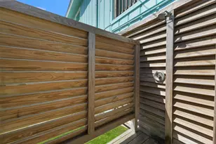 12917 John Reynolds Rd, Galveston, TX 77554 - Photo 25