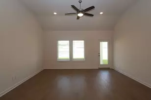 16835 Cockspur Hawthrone Ln, New Caney, TX 77357 - Photo 3