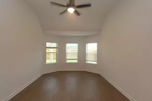 16835 Cockspur Hawthrone Ln, New Caney, TX 77357 - Photo 5
