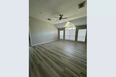 11411 Oak Lake Vista Court, Sugar Land, TX 77498 - Photo 9