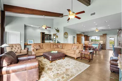 10210 Masters Road, Manvel, TX 77578 - Photo 11