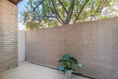 2021 Spenwick Drive #712, Houston, TX 77055 - Photo 11