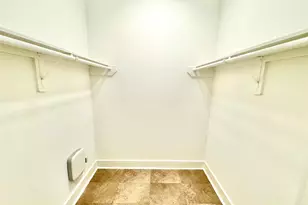 2102 Mechanic St, Galveston, TX 77550 - Photo 7