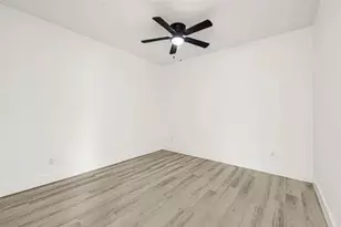 7926 Hudson St, Houston, TX 77012 - Photo 15