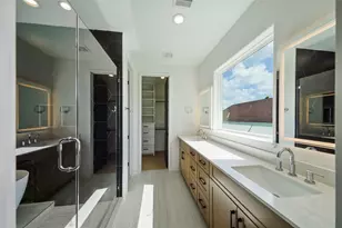 124 E 32nd St, Houston, TX 77018 - Photo 27